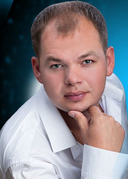 Алексей Брянцев