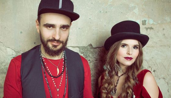 Евгения Рыбакова и группа «Обними Кита»