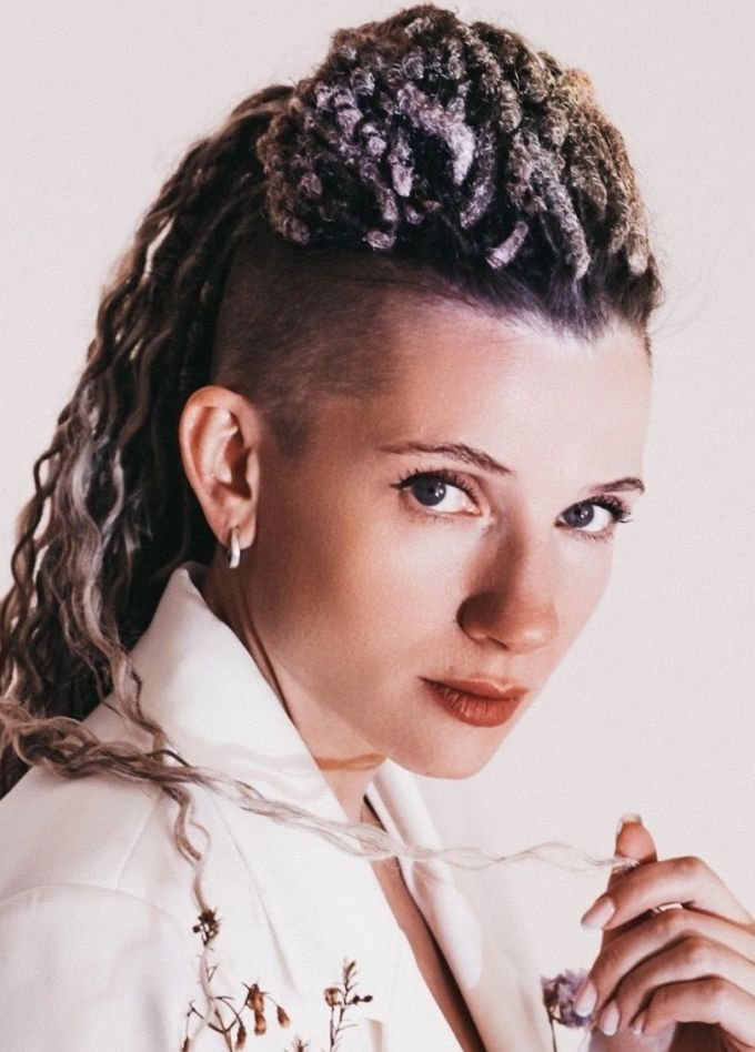 Моноспектакль «Когда воздух пронзают бабочки»