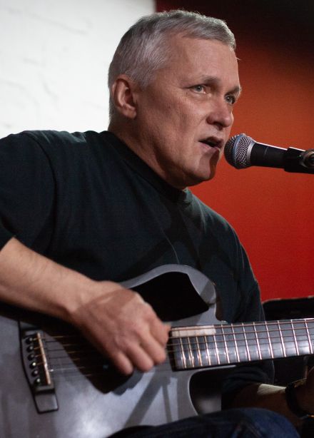 Олег Медведев