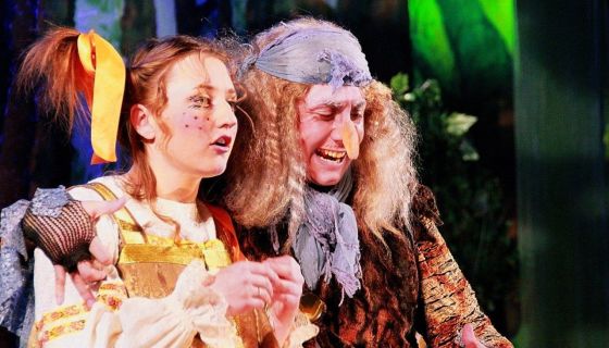 Спектакль «Как Настенька чуть кикиморой не стала»