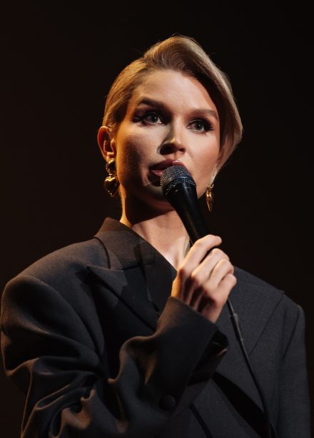 Алиса Дударева. Стендап